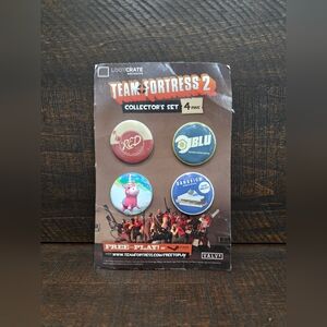 Loot Crate Team Fortress 2 Collector's Set - Red, Blue, Pink